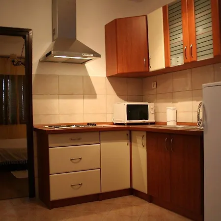 Apartments Susy Pola Esterno foto