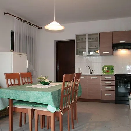 Apartments Susy Pola Esterno foto